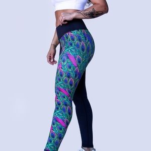 Feed Me Fight Me (FMFM) Peacock Workout Legging